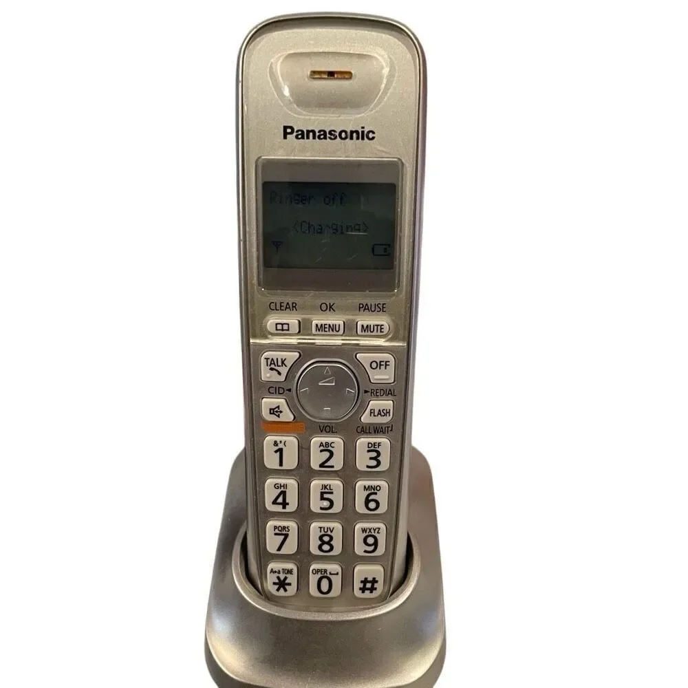 Panasonic Cordless Phone KX-TGA402 3 Handsets with Answering Machine Dect 6 Plus